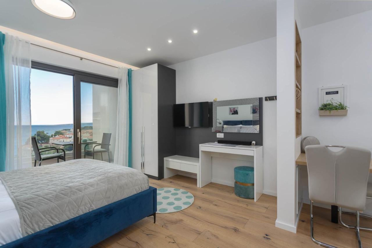 Luxury Residence Luca Krk Town Bagian luar foto
