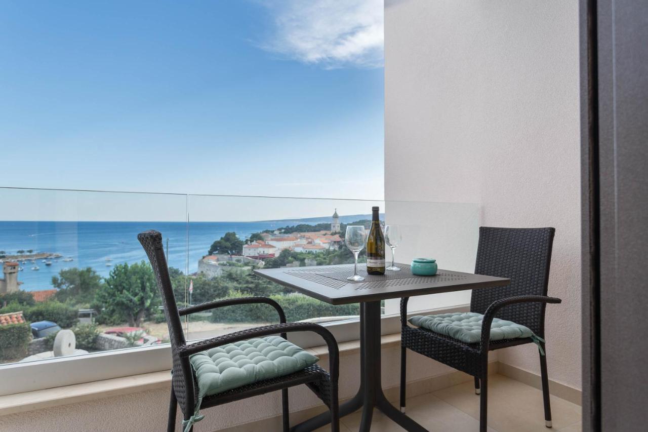 Luxury Residence Luca Krk Town Bagian luar foto