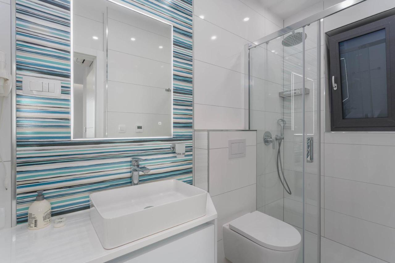 Luxury Residence Luca Krk Town Bagian luar foto